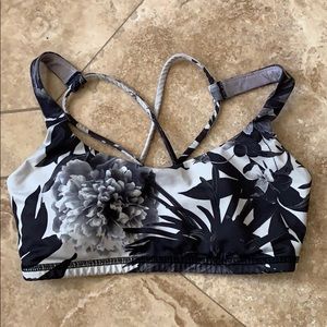 Lulu Lemon Sportsbra